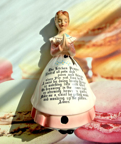 Vtg enesco kitchen prayer - prayer, lady