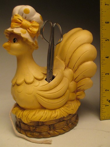 Josef original yellow hen - original,